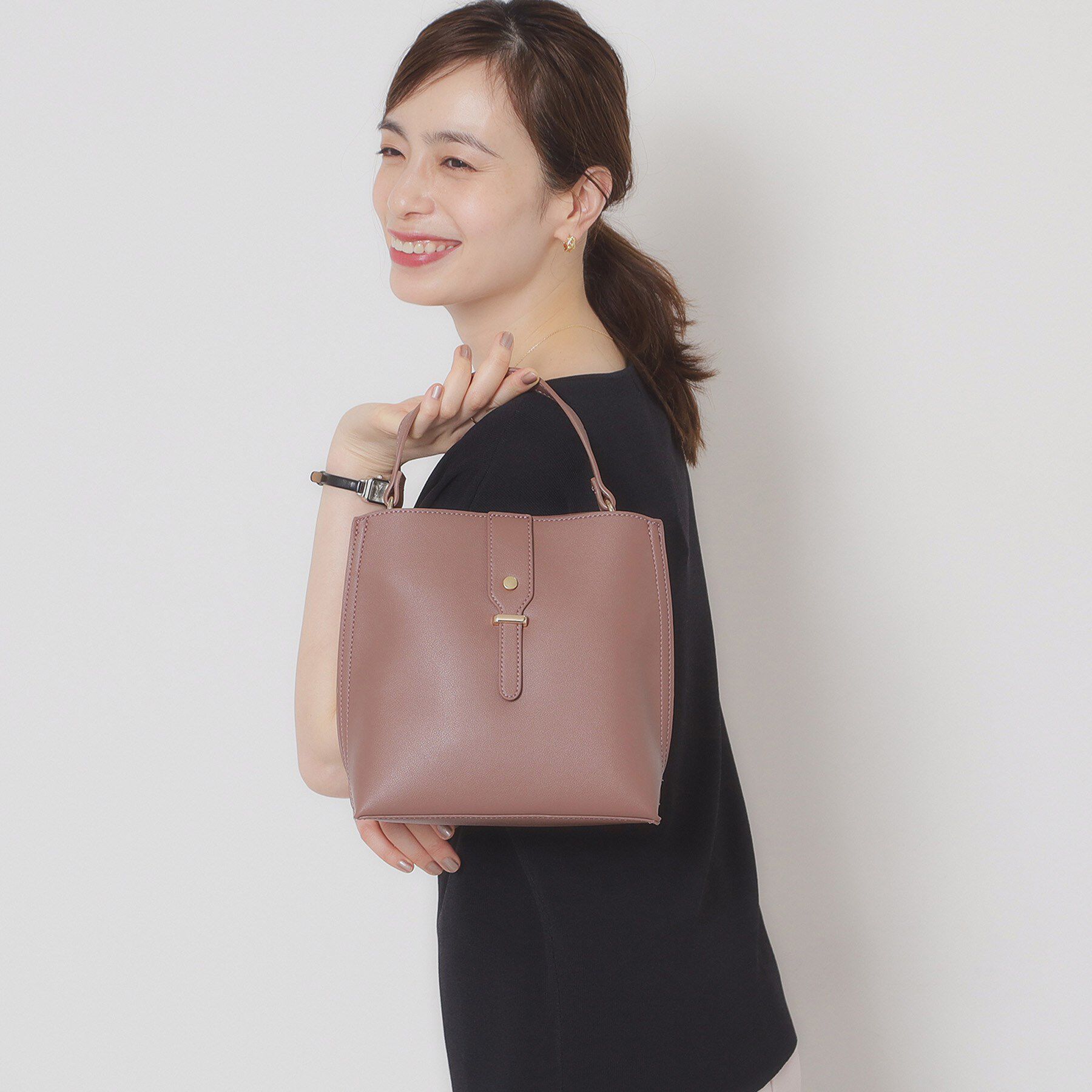 ITS&rsquo;DEMO「【2WAY】ベルト飾りミニショルダー」|ショルダー・メッセンジャー|