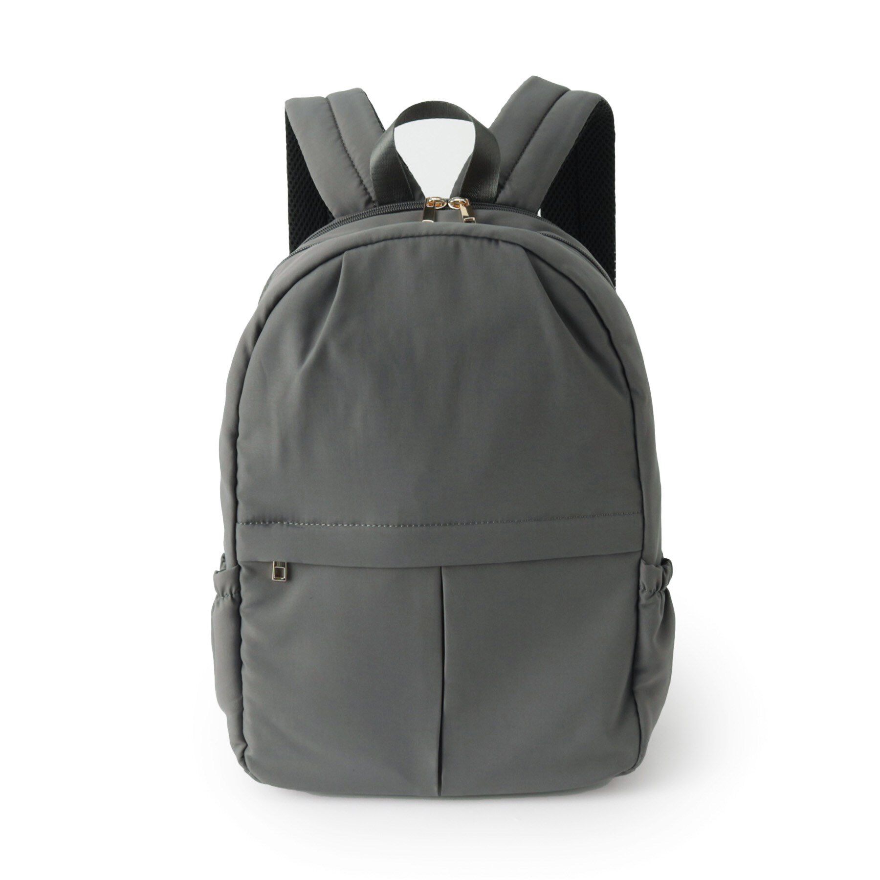 ITS&rsquo;DEMO「【A4対応／9ポケット】ふんわり軽量リュック」|リュック|