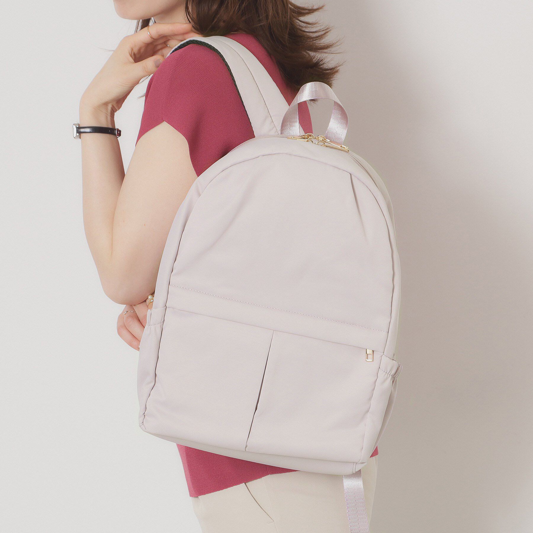 ITS&rsquo;DEMO「【A4対応／9ポケット】ふんわり軽量リュック」|リュック|ピンク(071)