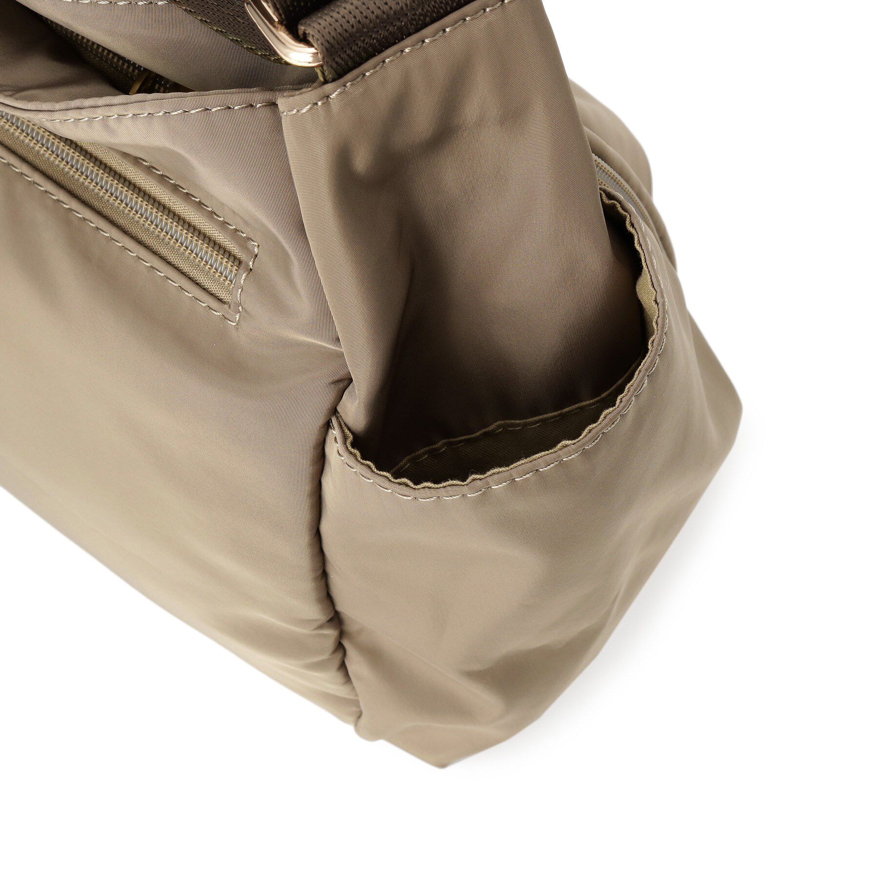 ITS&rsquo;DEMO「ガバッとショルダー【10ポケット】」|ショルダー・メッセンジャー|