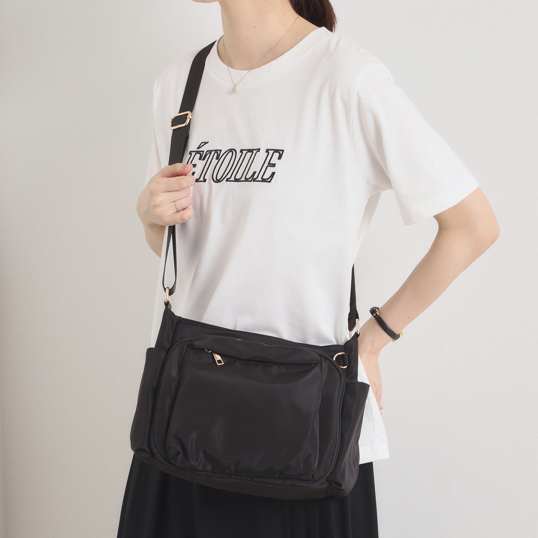 ITS&rsquo;DEMO「ガバッとショルダー【10ポケット】」|ショルダー・メッセンジャー|ブラック(019)