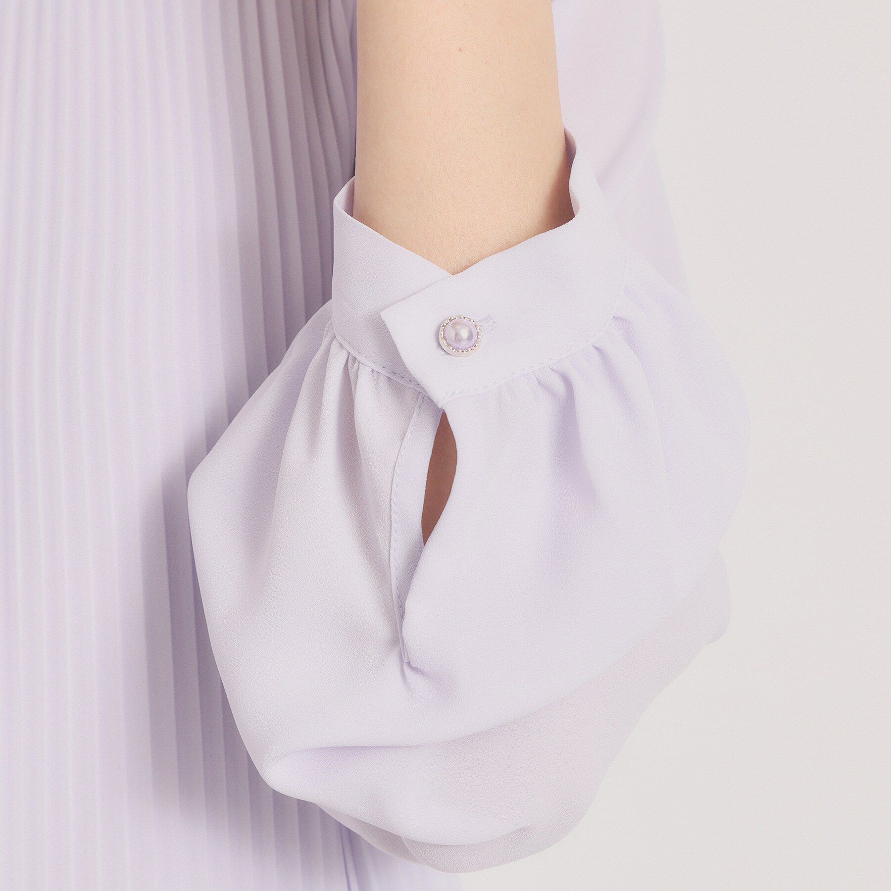 ITS&rsquo;DEMO「【入卒／手洗い可】プリーツブラウス」|シャツ・ブラウス|