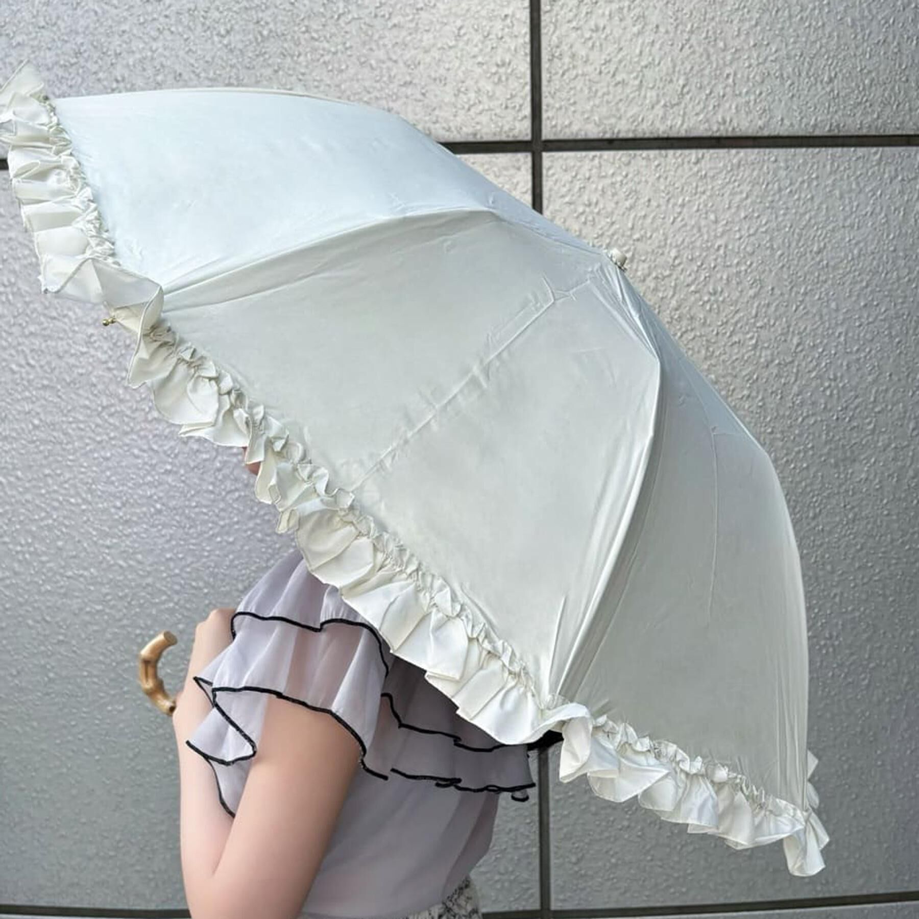 Ober Tashe「pink trick/ピンクトリック　遮光率100％！フリル折りたたみ日傘（晴雨兼用）」|傘|