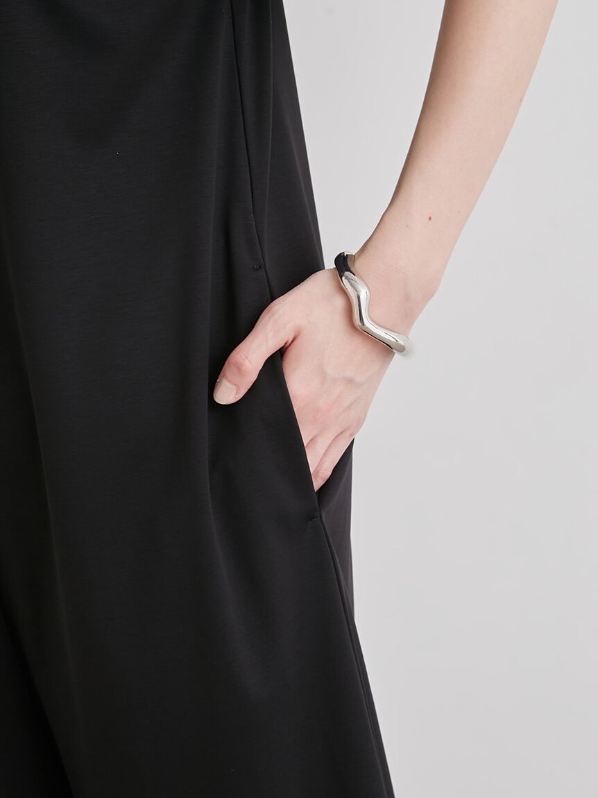 emmi atelier「【emmi atelier】プランプウエーブバングル」|ブレスレット・バングル|