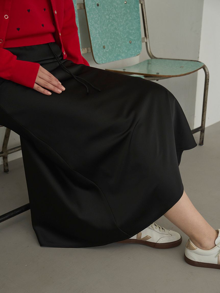 emmi atelier「サテンナロースカート【セットアップ対応】」|スカート|