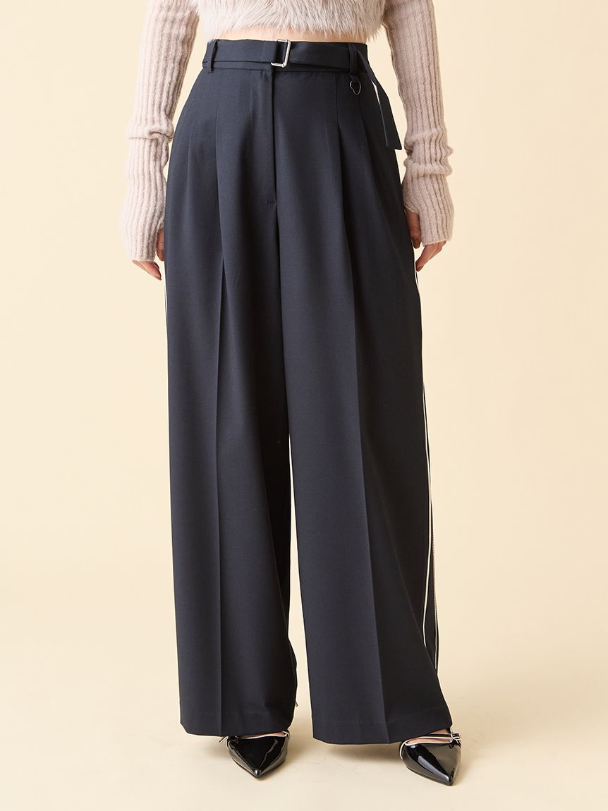 LILY BROWN「ハートチャームサイドラインパンツ」|チノ|