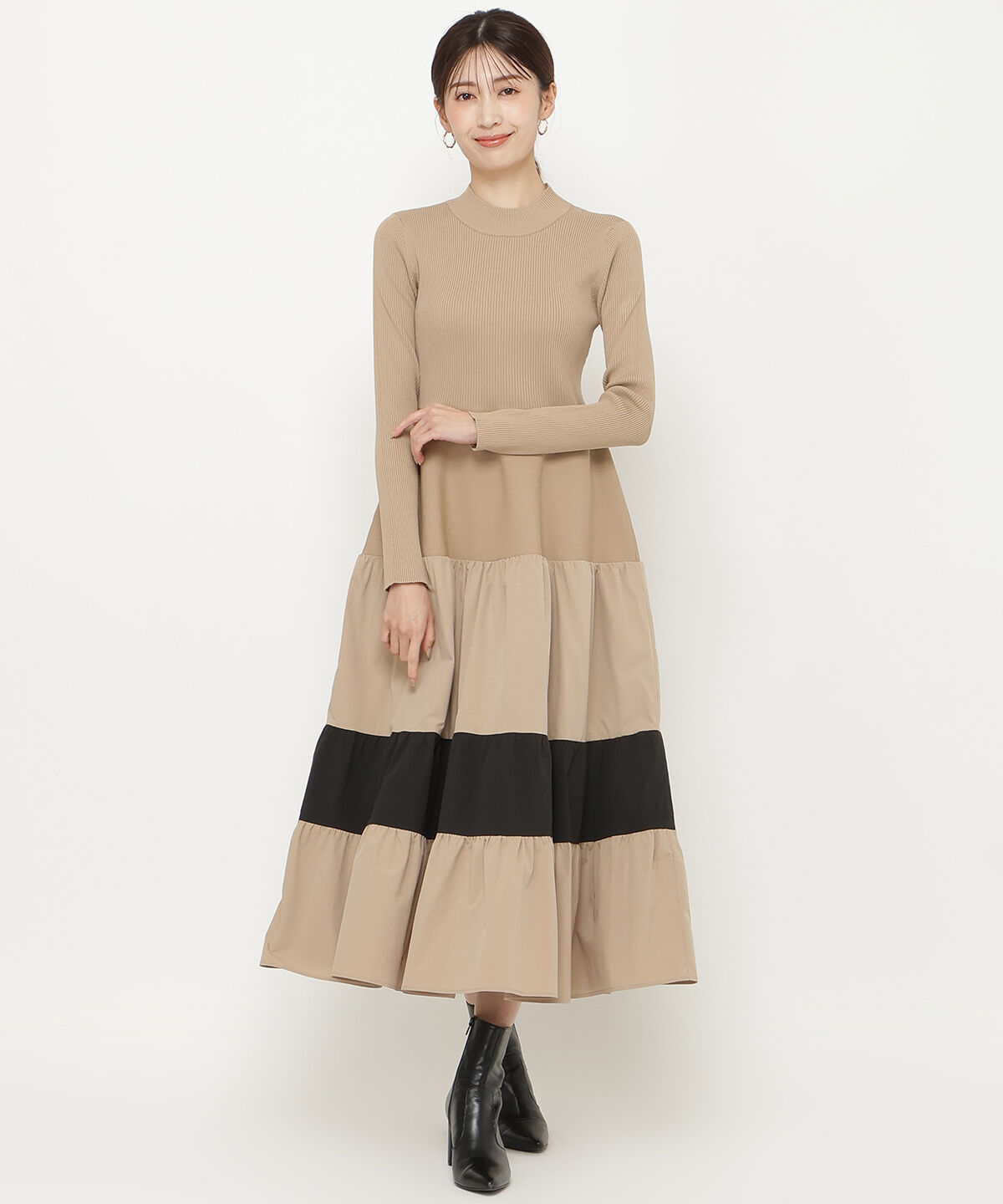 アンドクチュール「布帛ティアードドッキングワンピース」|ワンピース|ベージュ