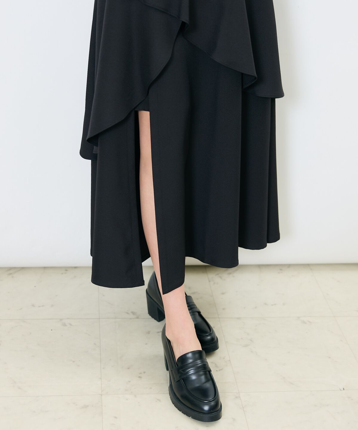 アンドクチュール「レイヤードティアードフリルスカート」|スカート|