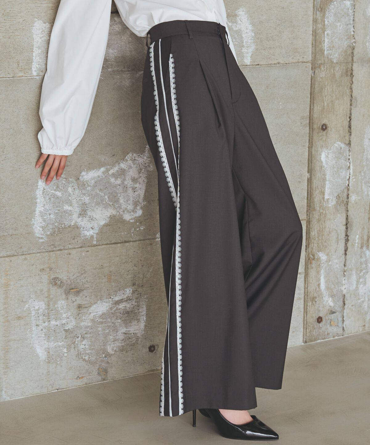 アンドクチュール「サイドレースラインパンツ」|その他|