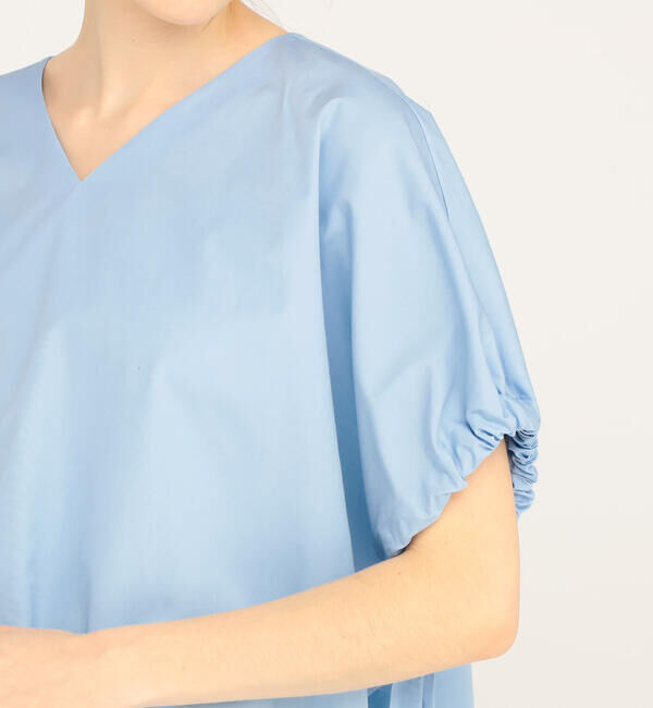 TOMORROWLAND collection「コットントロピカル リボンカフスVネックブラウス」|シャツ・ブラウス|