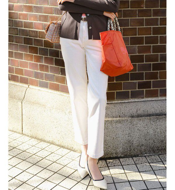 23区「23区DENIM ストレートフィット デニムパンツ」|デニム|ホワイト系