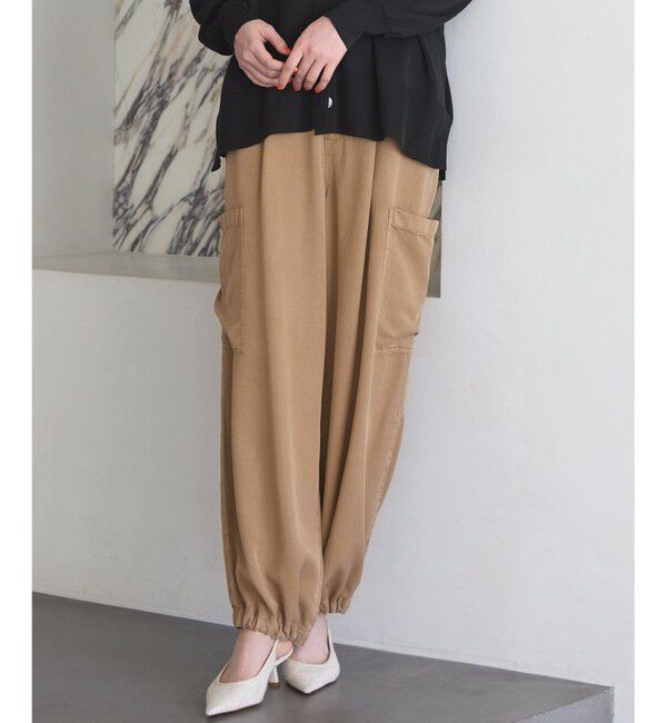 23区「【SLOW/一部店舗限定】ガーメントツイル ワイドタック パンツ」|その他|ベージュ系