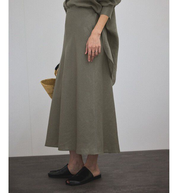 SALON adam et rope'「リネンバイヤススカート［GENTLE LINEN］」|スカート|