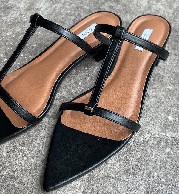  「Tストラップサンダル」|サンダル|