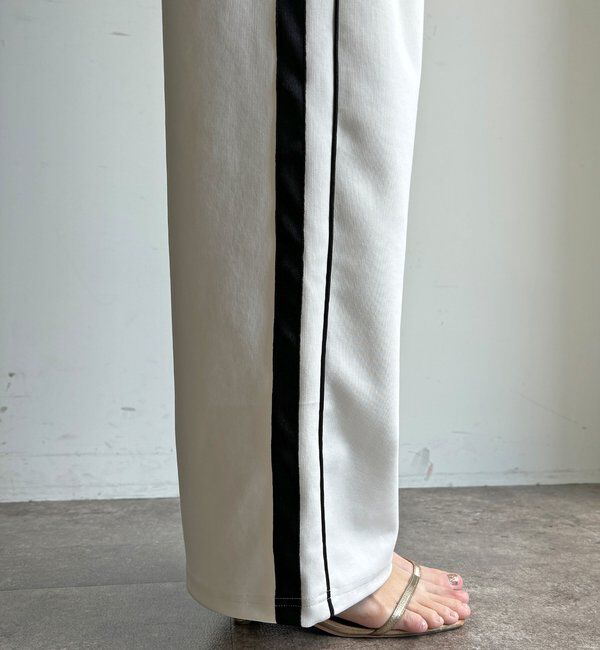  「【WEB限定】サイドライントラックパンツ」|チノ|