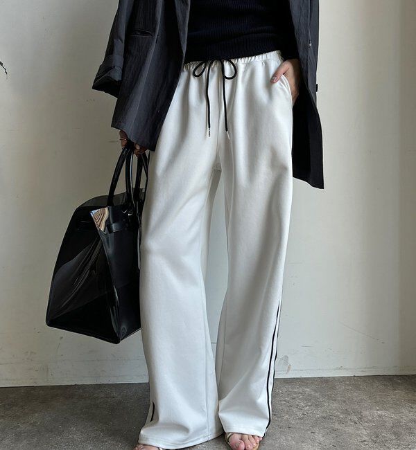  「【WEB限定】サイドライントラックパンツ」|チノ|