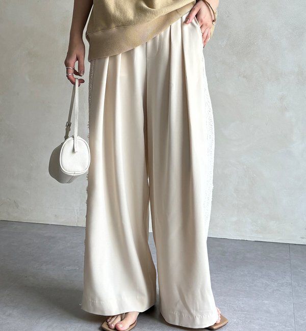  「サイドレースタックワイドパンツ」|チノ|