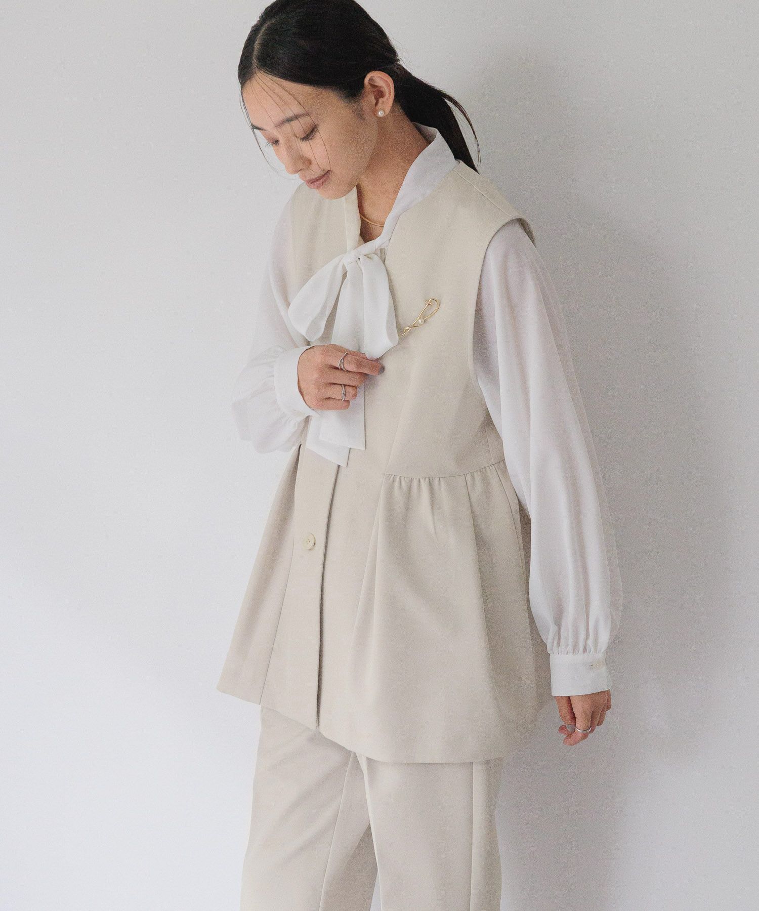  「【入卒／セレモニー】　ペプラムジレ」|ベスト・ジレ|