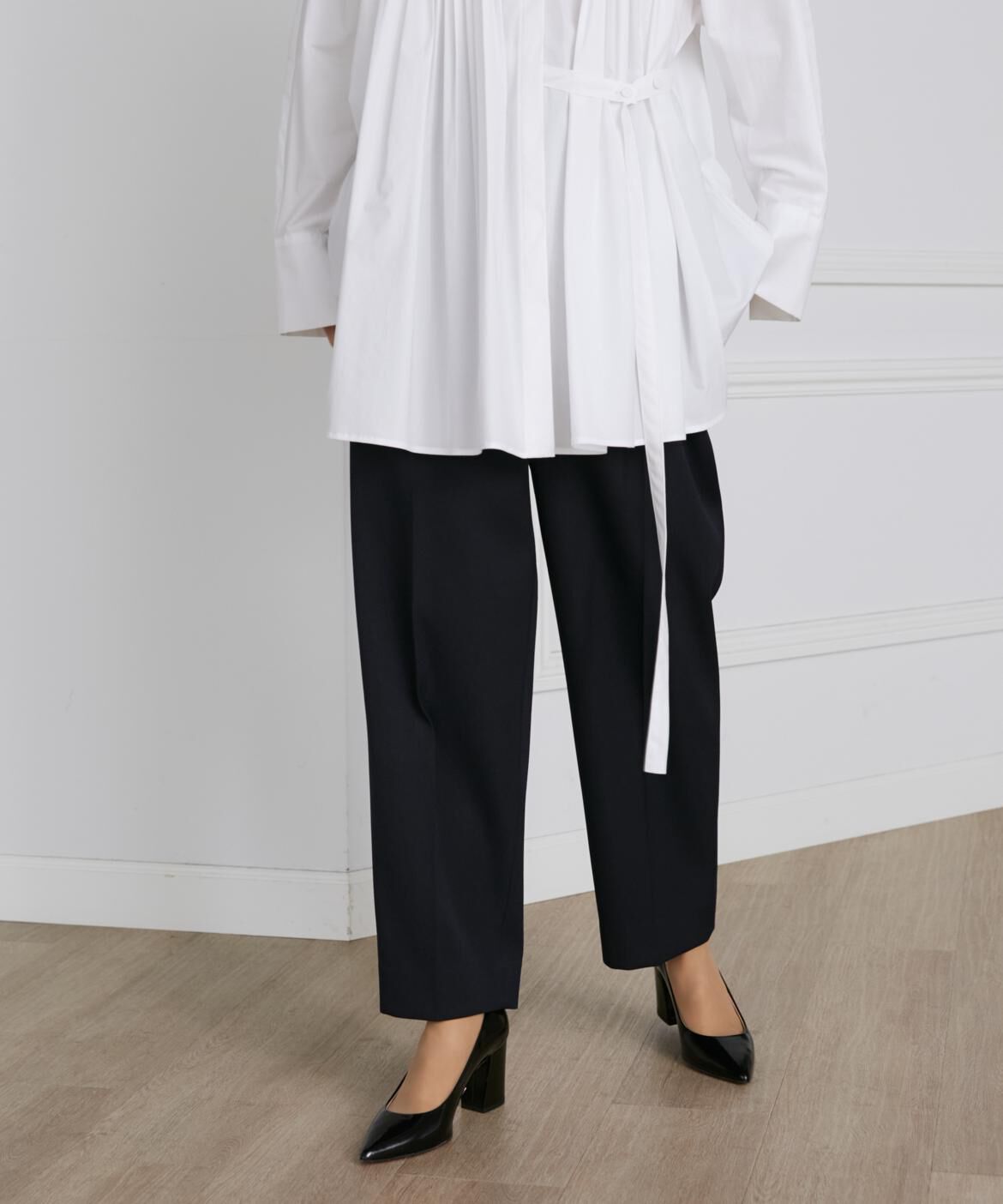 INED「ダブルタックパンツ《la veille by SUPERIOR CLOSET》」|スラックス|ネイビー