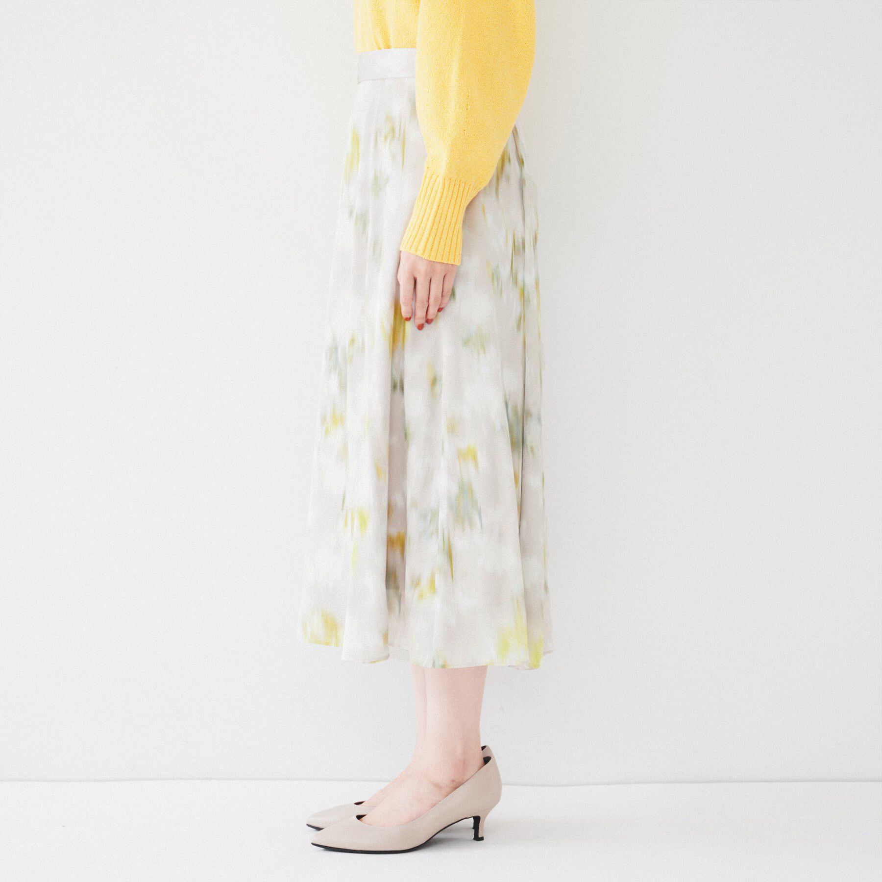 UNTITLED「【後ろウエストゴム/花柄】ぼかしフラワー プリントスカート」|スカート|