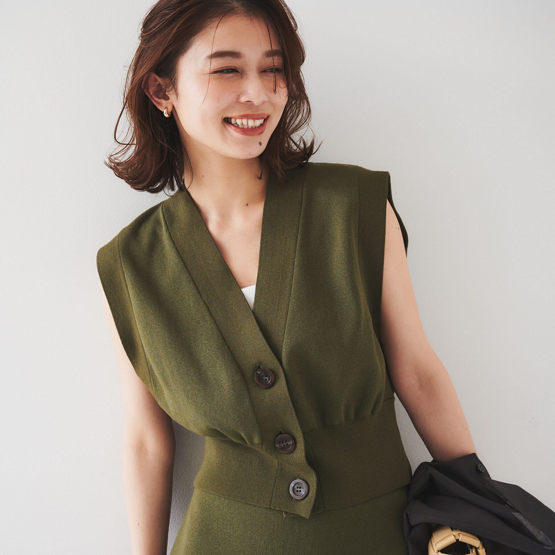 UNTITLED「【セットアップ可能】コンパクトニットベスト」|ニット・セーター|