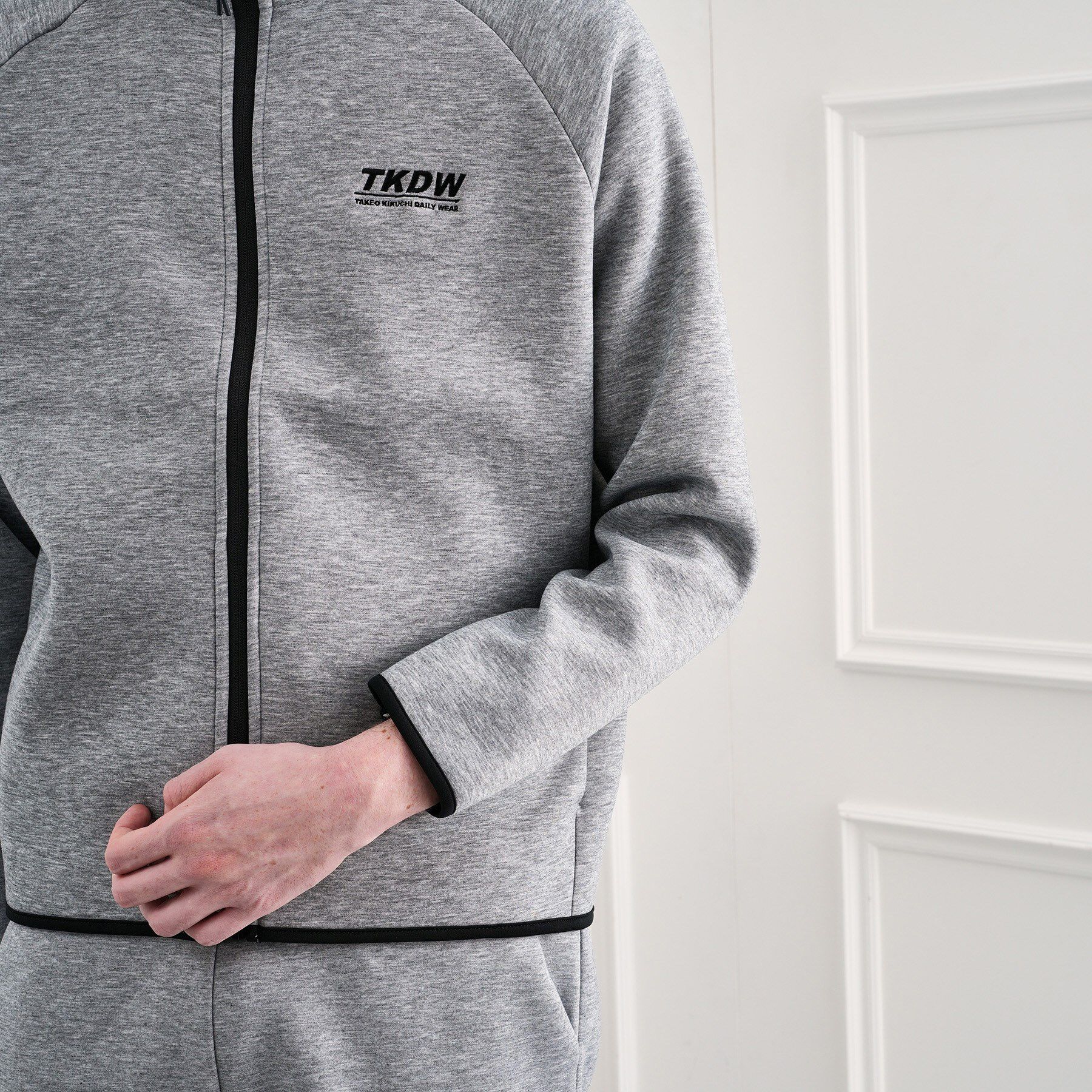 TAKEO KIKUCHI「TKDWダンボールニットブルゾン」|ブルゾン・スタジャン|