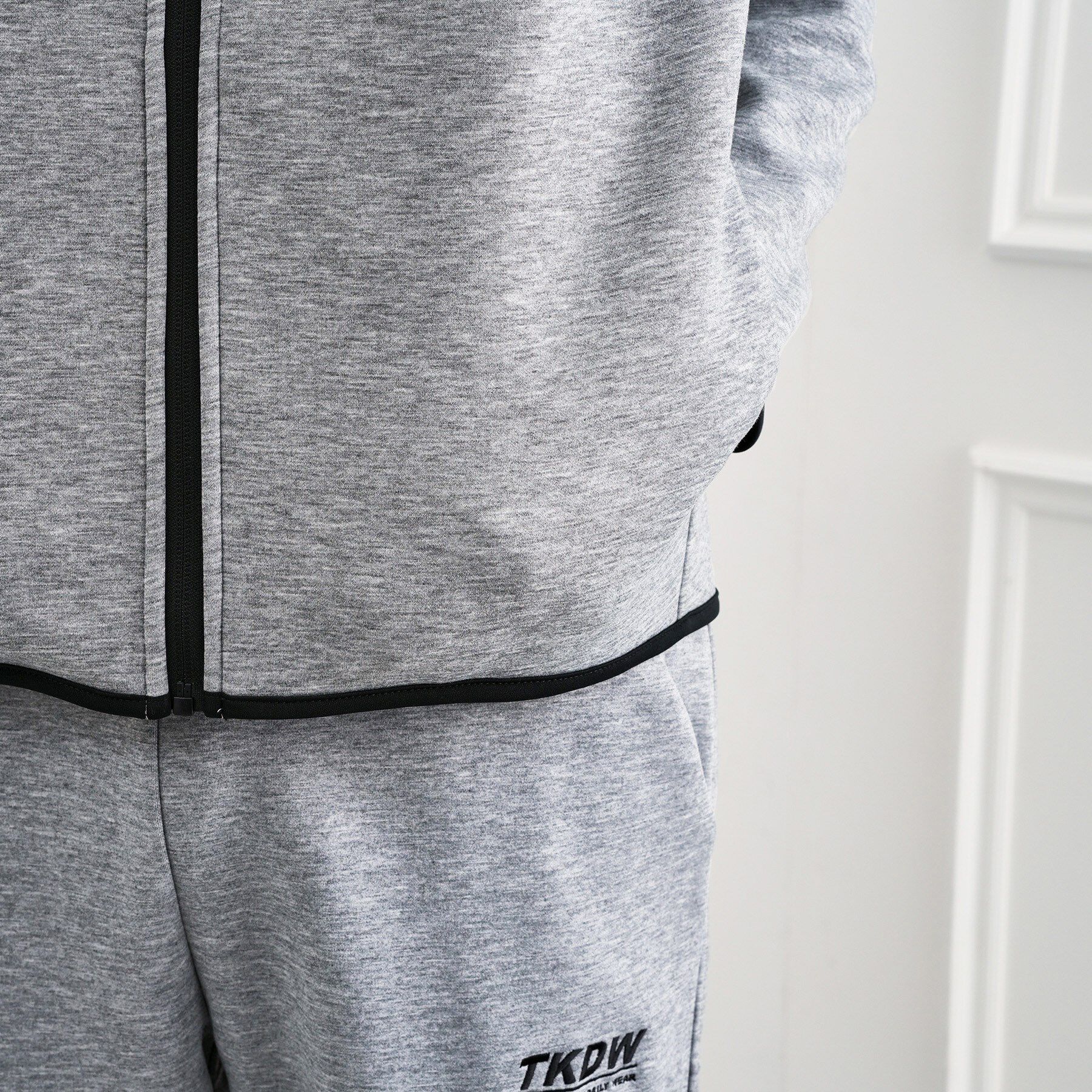 TAKEO KIKUCHI「TKDWダンボールニットブルゾン」|ブルゾン・スタジャン|