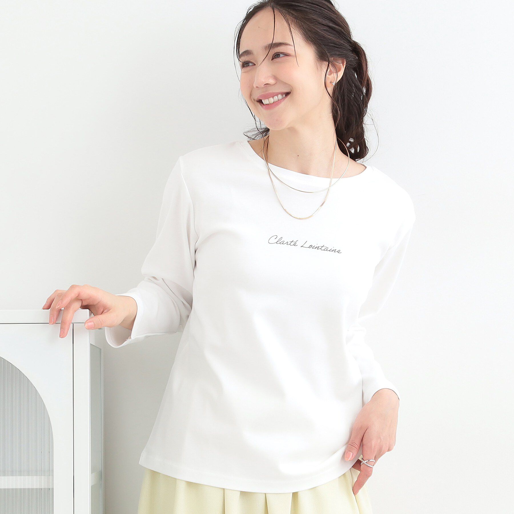 SHOO･LA･RUE「【接触冷感、UVカット、抗菌防臭】スムース ロゴロンT」|Tシャツ・カットソー|ホワイト(001)