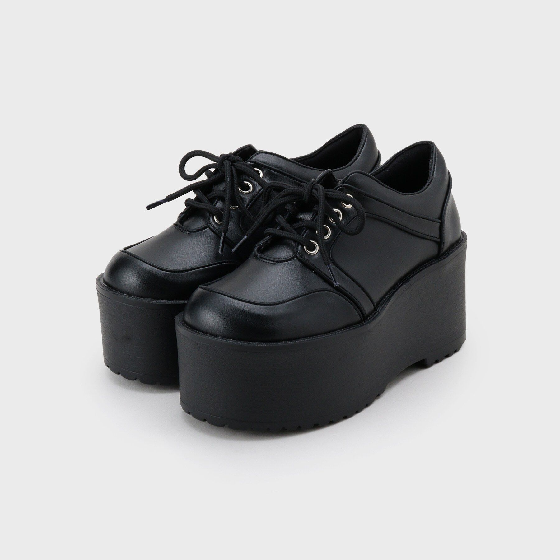 csT&P「ハートチャーム付き厚底」|スニーカー|