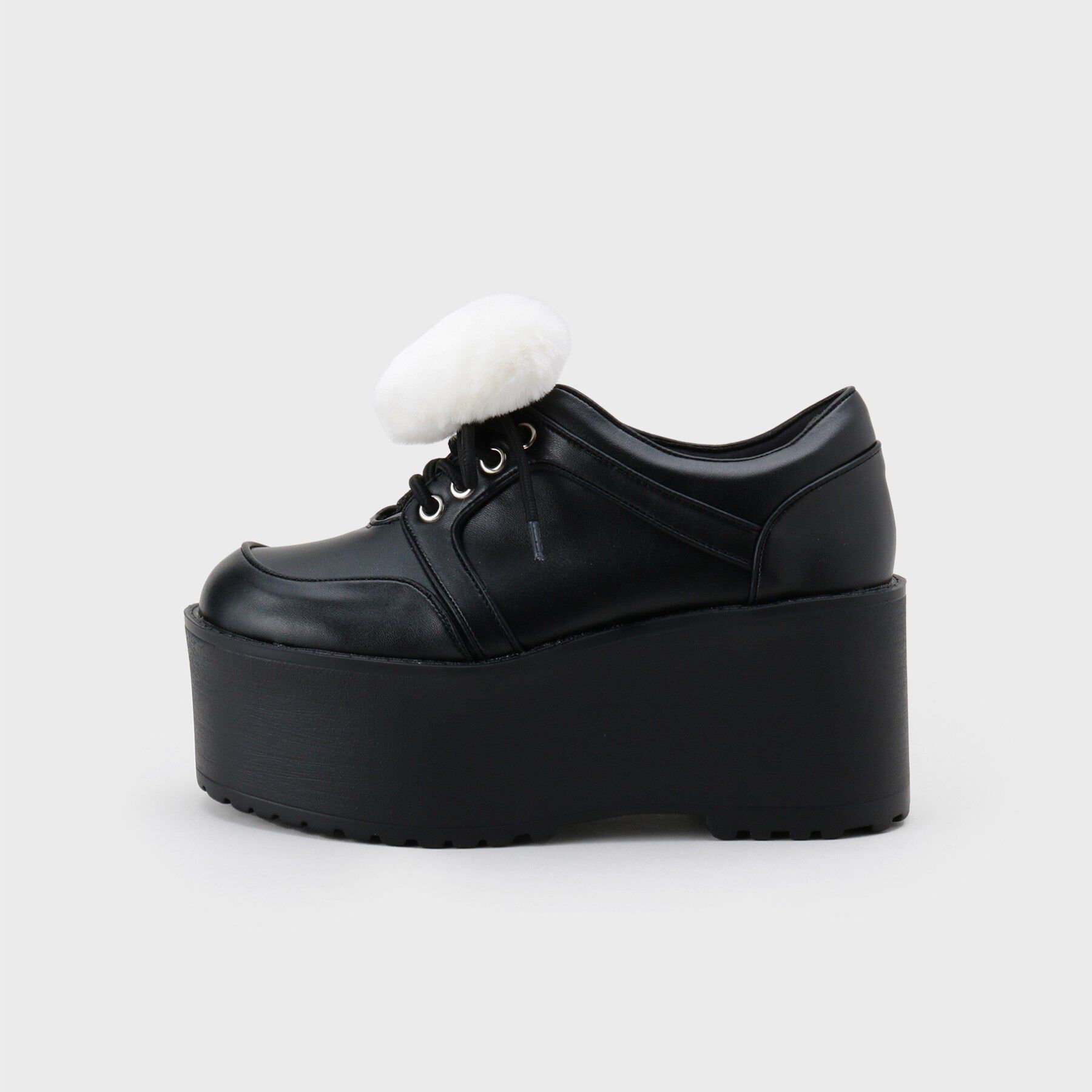 csT&P「ハートチャーム付き厚底」|スニーカー|