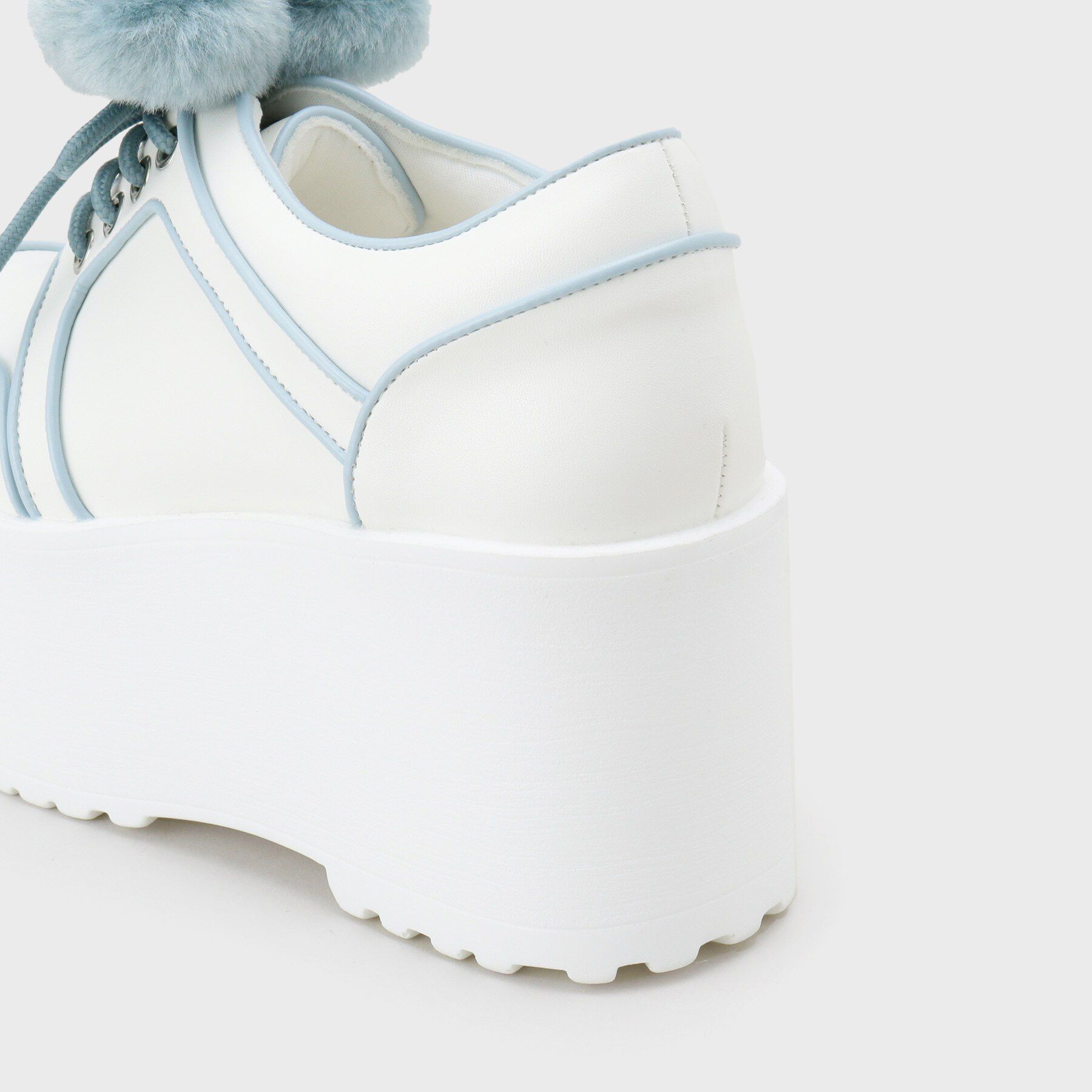 csT&P「ハートチャーム付き厚底」|スニーカー|