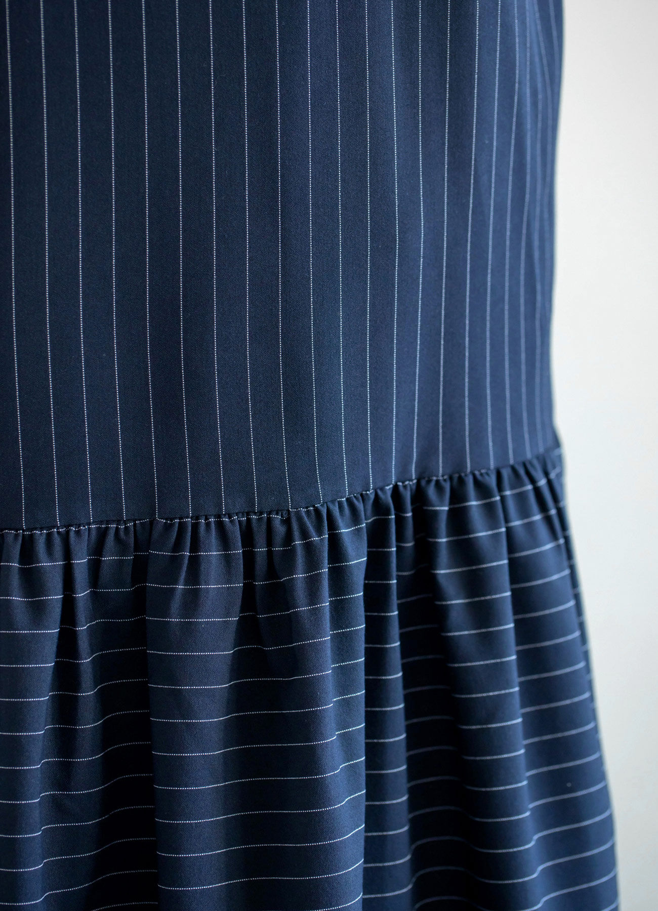 STYLE DELI「ピンストライプ柄キャミ型ジャンパースカート」|ワンピース|