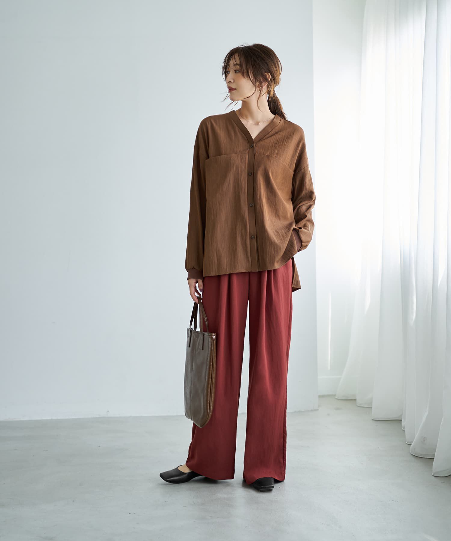 STYLE DELI「袖口リブの身頃がポケットVネックシャツ」|シャツ・ブラウス|