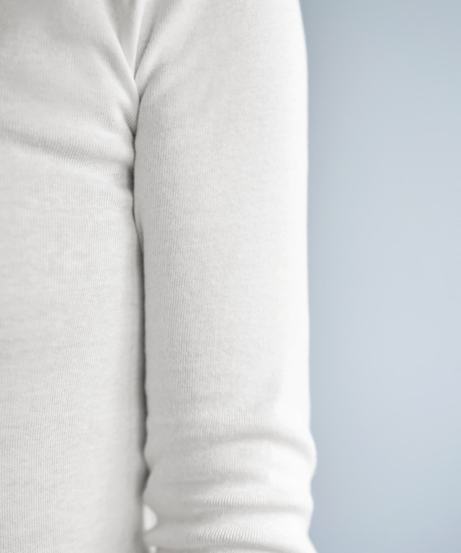 STYLE DELI「◆敏感肌対策◆中に着る綿100デコルテ開きカットソー」|Tシャツ・カットソー|