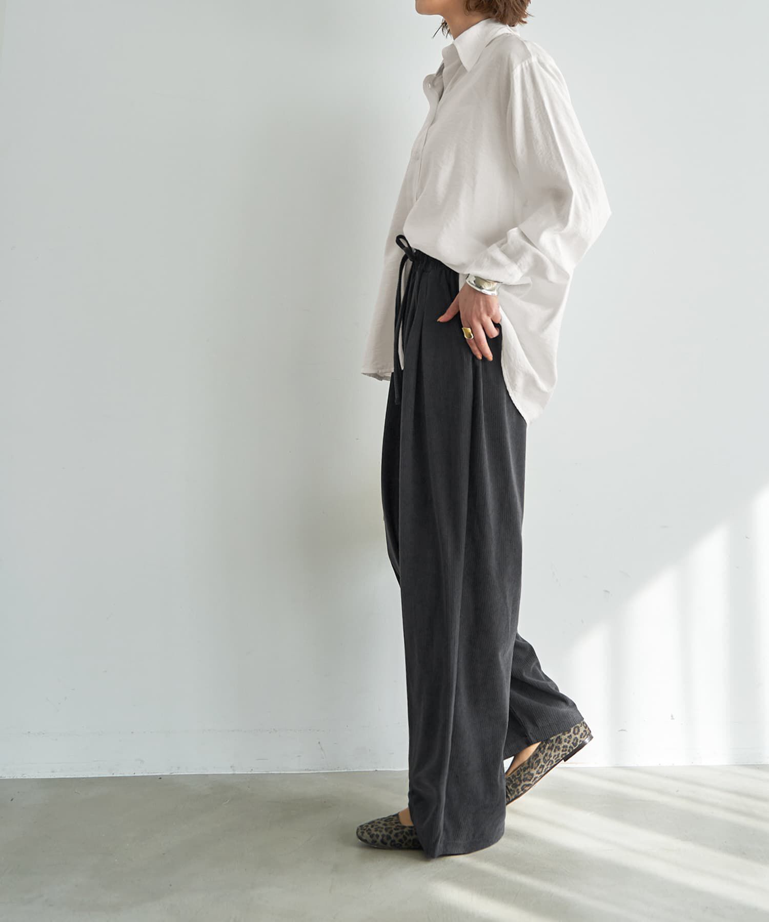 STYLE DELI「縦線凹凸２タックリラックスパンツ」|その他|