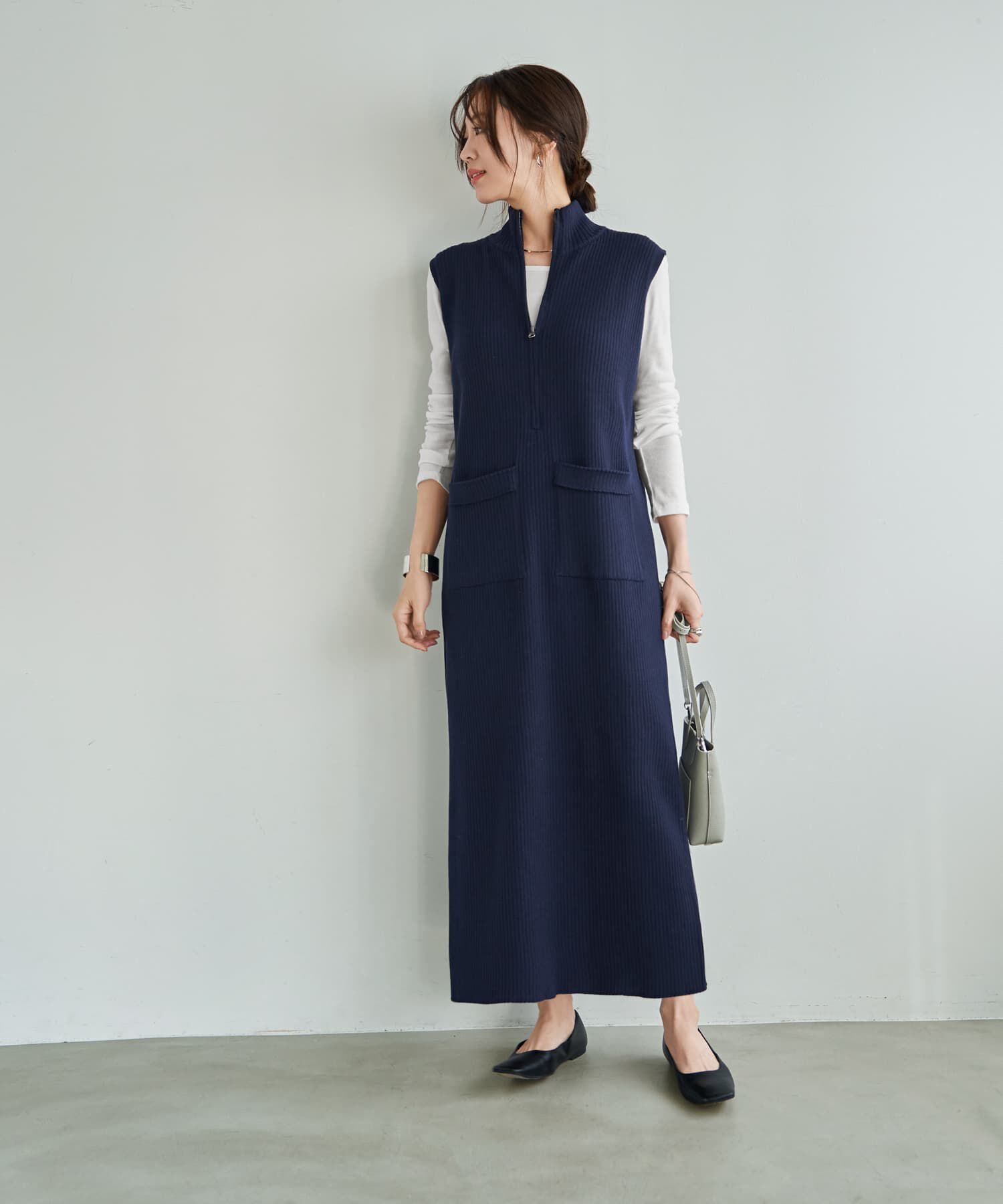 STYLE DELI「ジップ付きスタンドネックのリブニットワンピース」|ワンピース|ネイビー