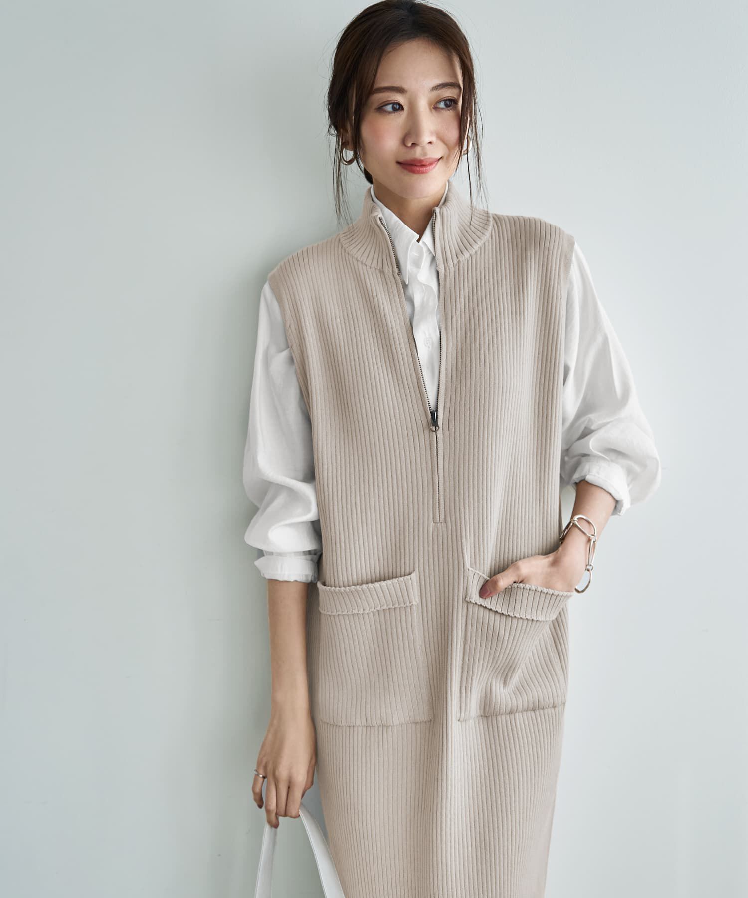 STYLE DELI「ジップ付きスタンドネックのリブニットワンピース」|ワンピース|