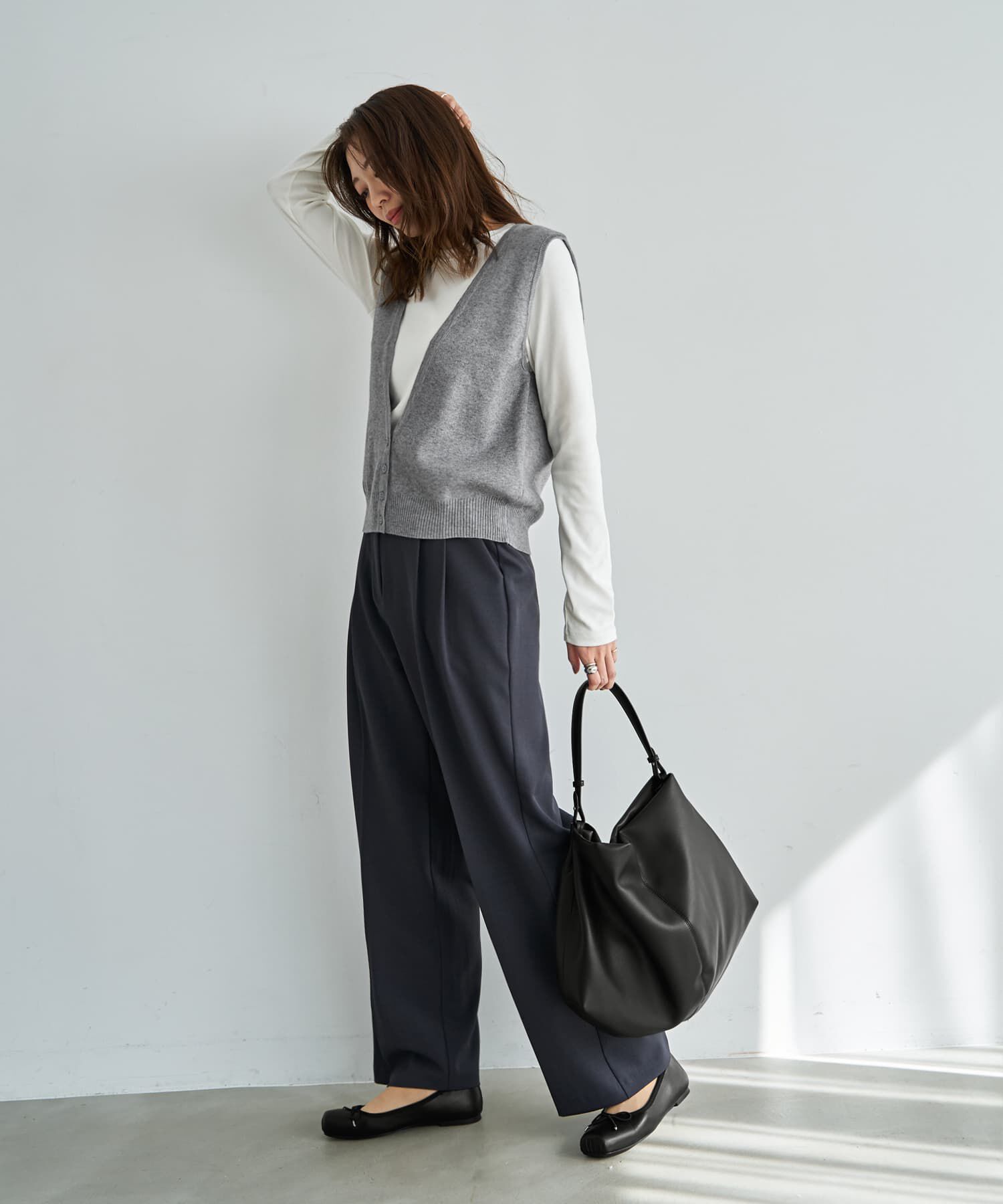 STYLE DELI「ハイゲージ編みディープVネックベスト」|ニット・セーター|