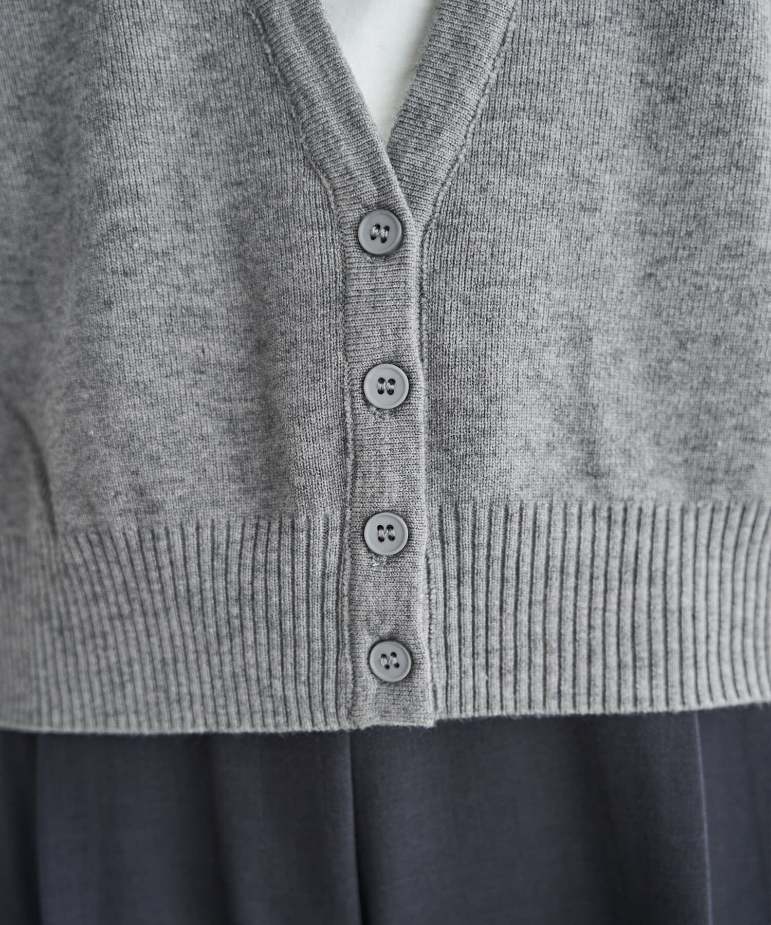 STYLE DELI「ハイゲージ編みディープVネックベスト」|ニット・セーター|