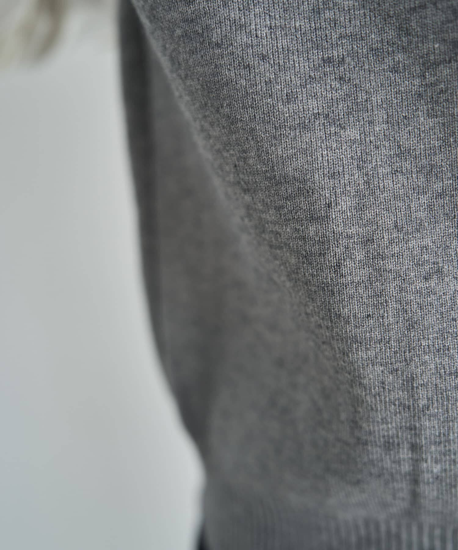 STYLE DELI「ハイゲージ編みディープVネックベスト」|ニット・セーター|