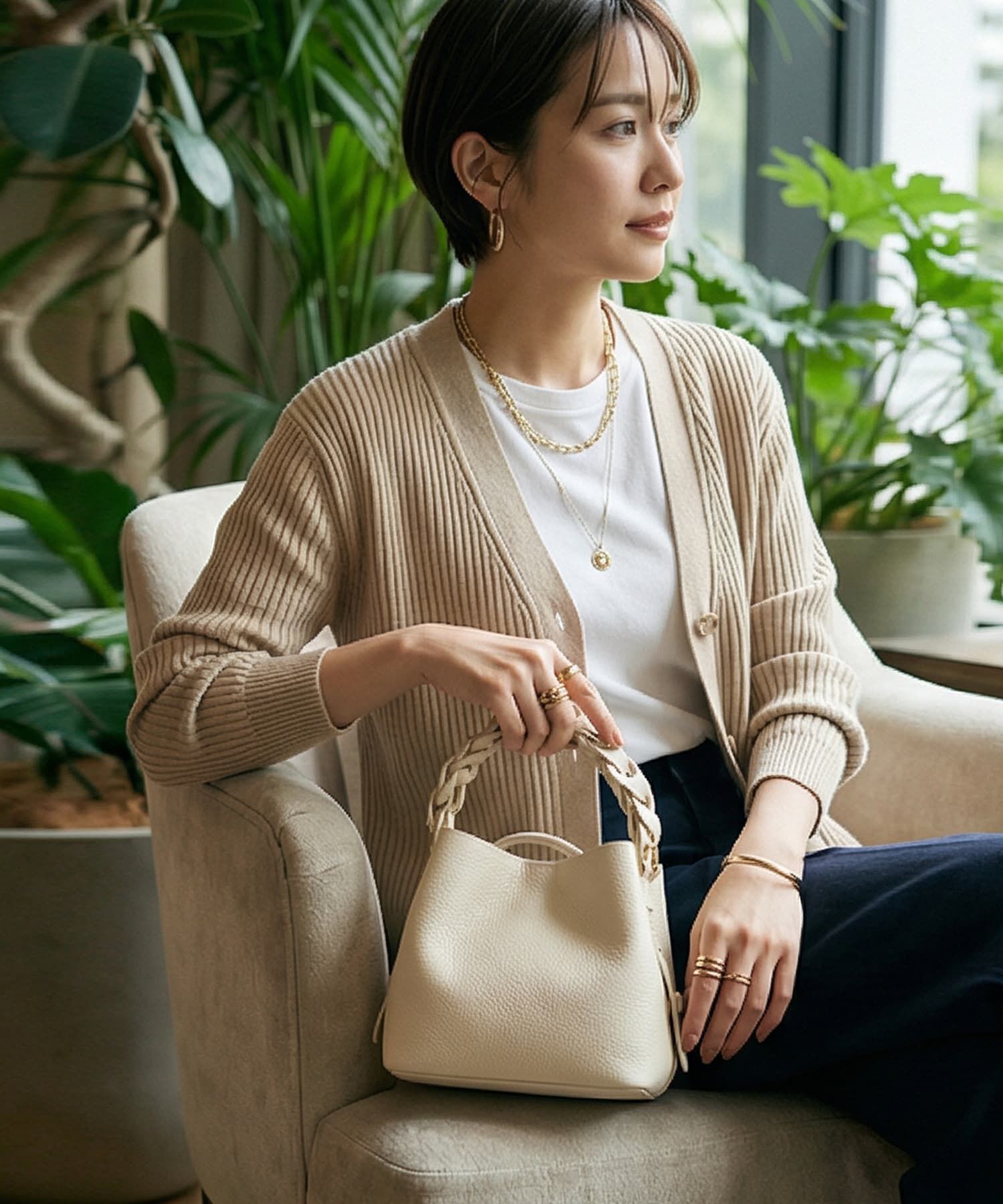 STYLE DELI「【DELI by】グレイスフォルム リアルレザーミニバケットバッグ」|ショルダー・メッセンジャー|ホワイト