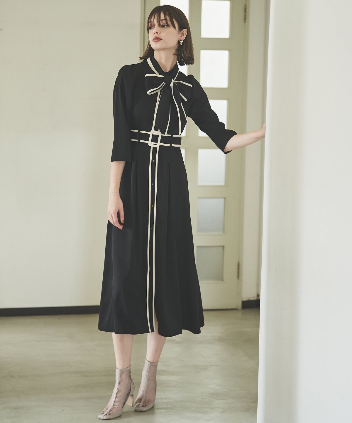 アンドクチュール「配色パイピングボウタイワンピース」|ワンピース|