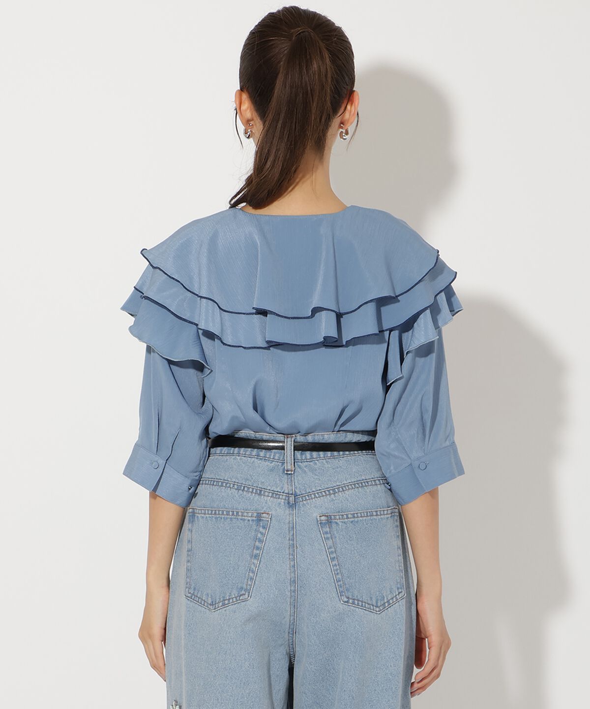 アンドクチュール「ラッフルハーフスリーブブラウス」|シャツ・ブラウス|