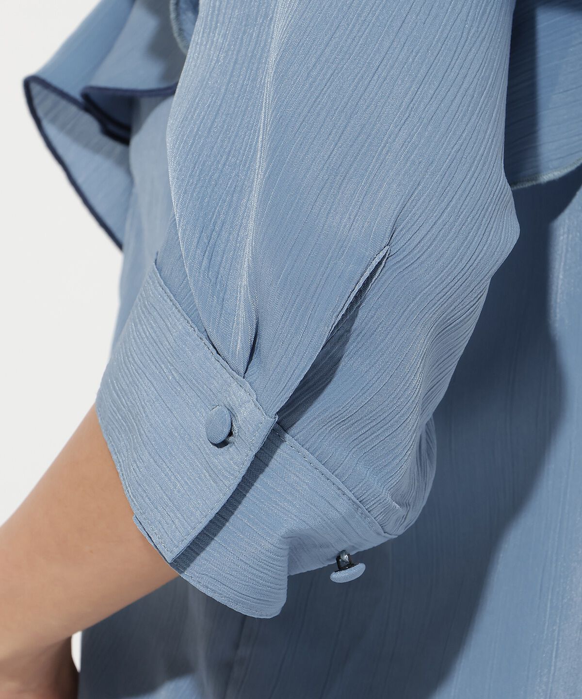 アンドクチュール「ラッフルハーフスリーブブラウス」|シャツ・ブラウス|