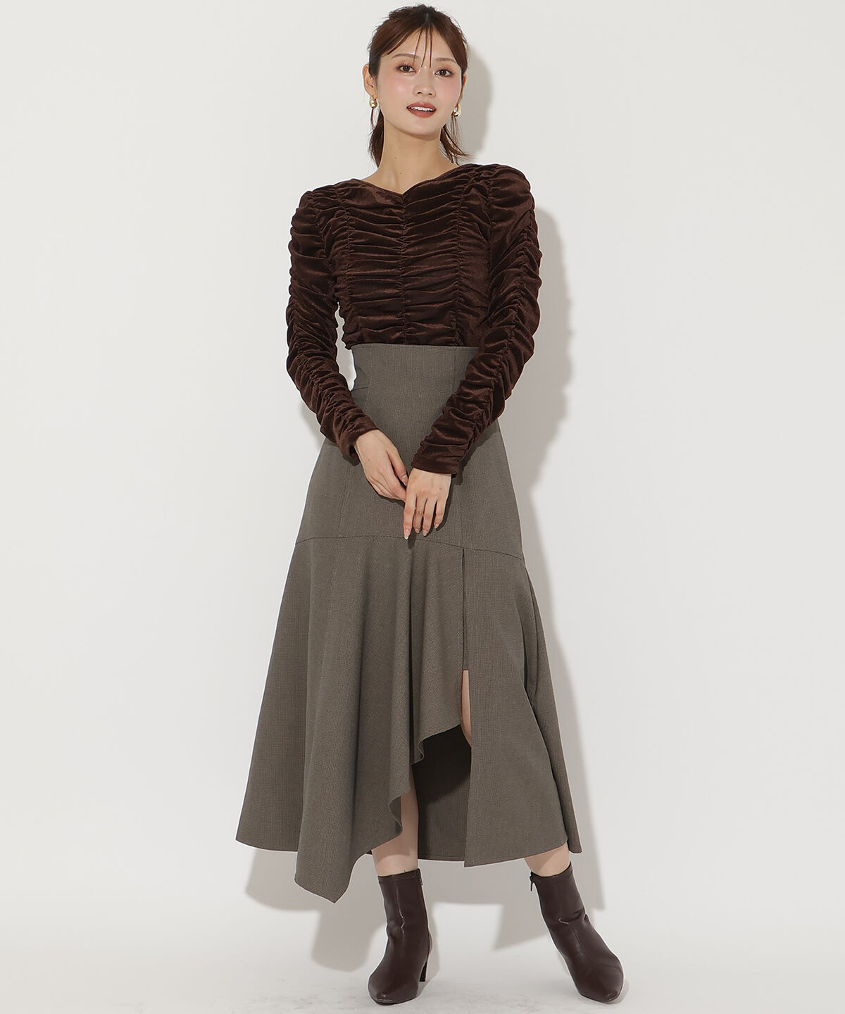 アンドクチュール「シャーリングベロアプルオーバー」|Tシャツ・カットソー|