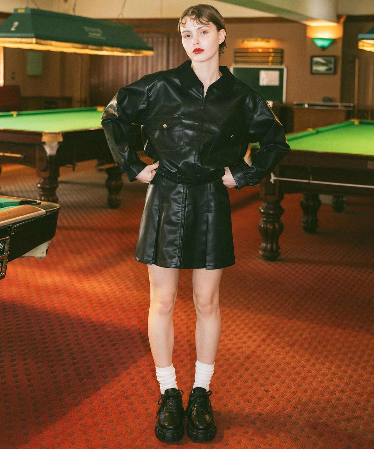 REDYAZEL「フェイクレザーBOXプリーツミニスカート」|フレア|