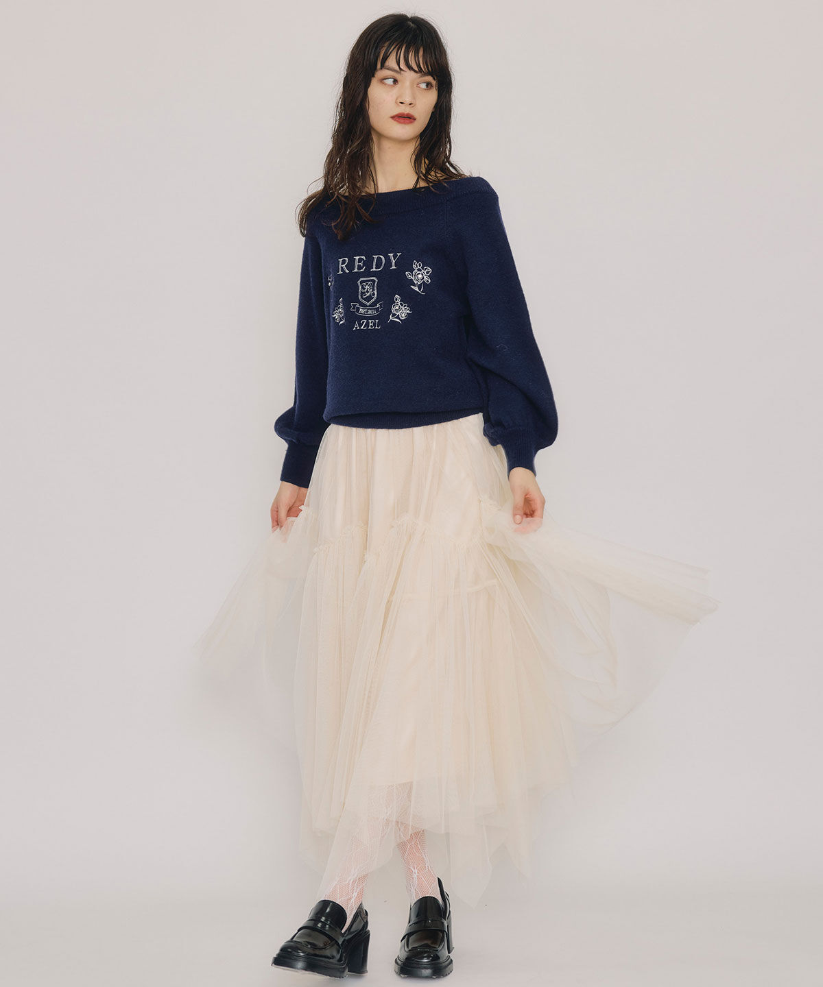 REDYAZEL「ビジューロゴエンブロイダリーニットプルオーバー」|ニット・セーター|