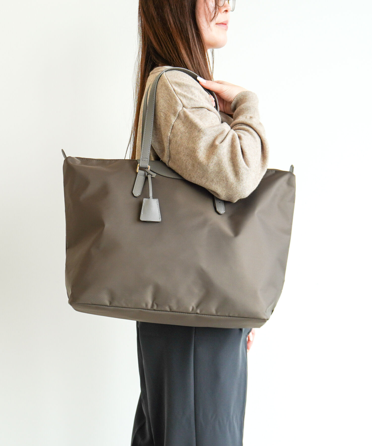  「Jewelna Rose ラヴィーナ フォールディングトートバッグ B4サイズ 16292」|トートバッグ|