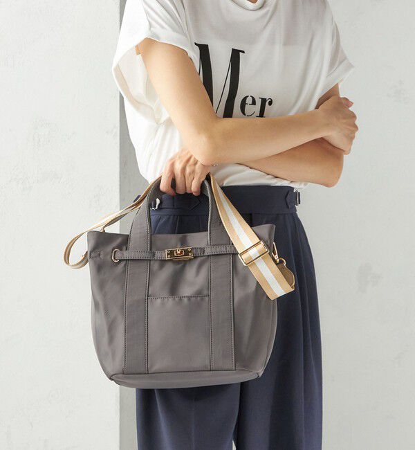 SHIPS for women「《一部追加予約》【WEB限定】パーテーション ライン テープ バッグ」|ショルダー・メッセンジャー|