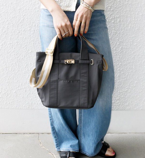 SHIPS for women「《一部追加予約》【WEB限定】パーテーション ライン テープ バッグ」|ショルダー・メッセンジャー|